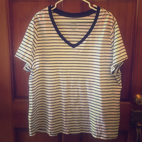 🖤FADED GLORY Black/White Striped T-Shirt - Picture 2 of 7